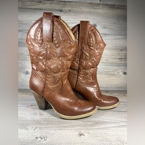 Very Volatile Cowgirl Boots